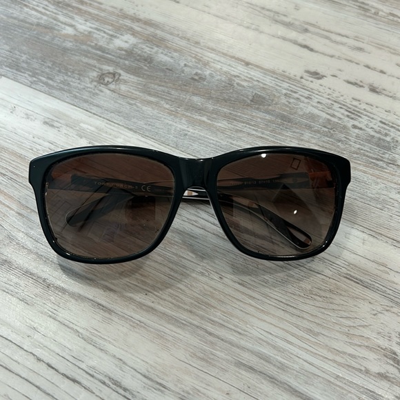 Tory Burch Sunglasses - Picture 2 of 6